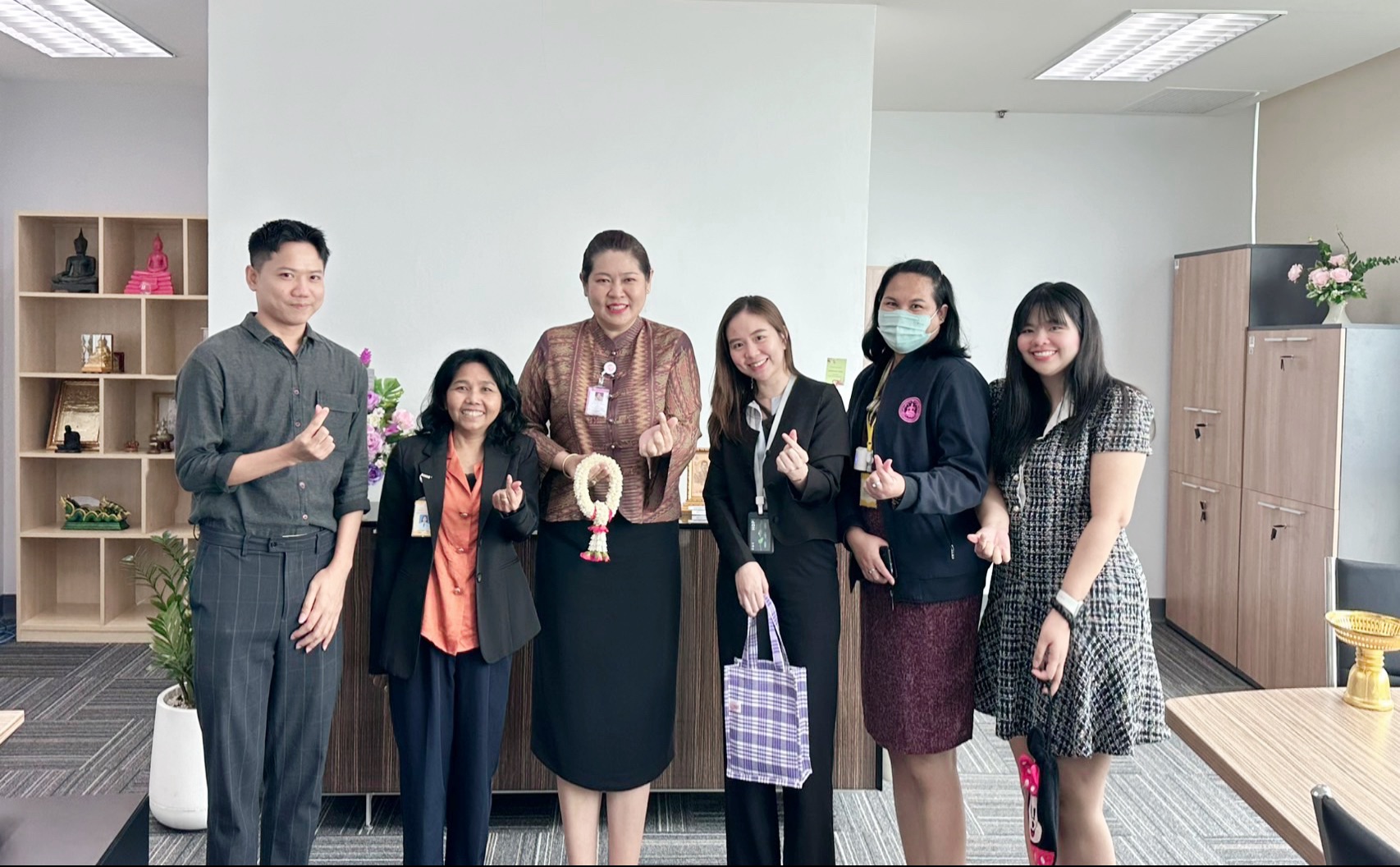 กลุ่มตรวจสอบภายใน เข้าพบรองอธิบดีกรมกิจการผู้สูงอายุ เพื่อรับนโยบายเเละหารือแนวทางการดำเนินงาน ประจำปีงบประมาณ พ.ศ 2569