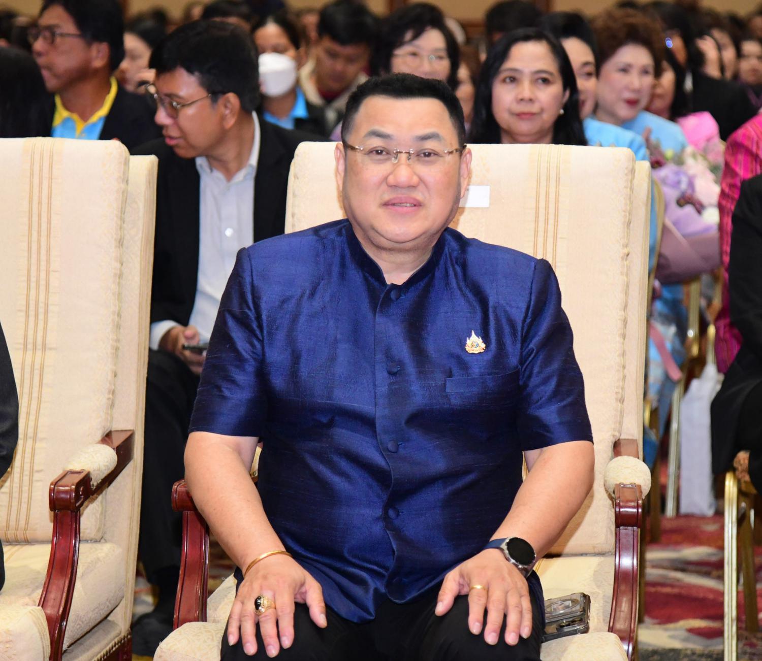 อธิบดี ผส. ร่วมพิธีประกาศเกียรติคุณอาสาสมัครดีเด่นและองค์การที่มีกิจกรรมทางสังคมดีเด่น เนื่องในงานวันสังคมสงเคราะห์แห่งชาติและวันอาสาสมัครไทย ประจำปี 2568