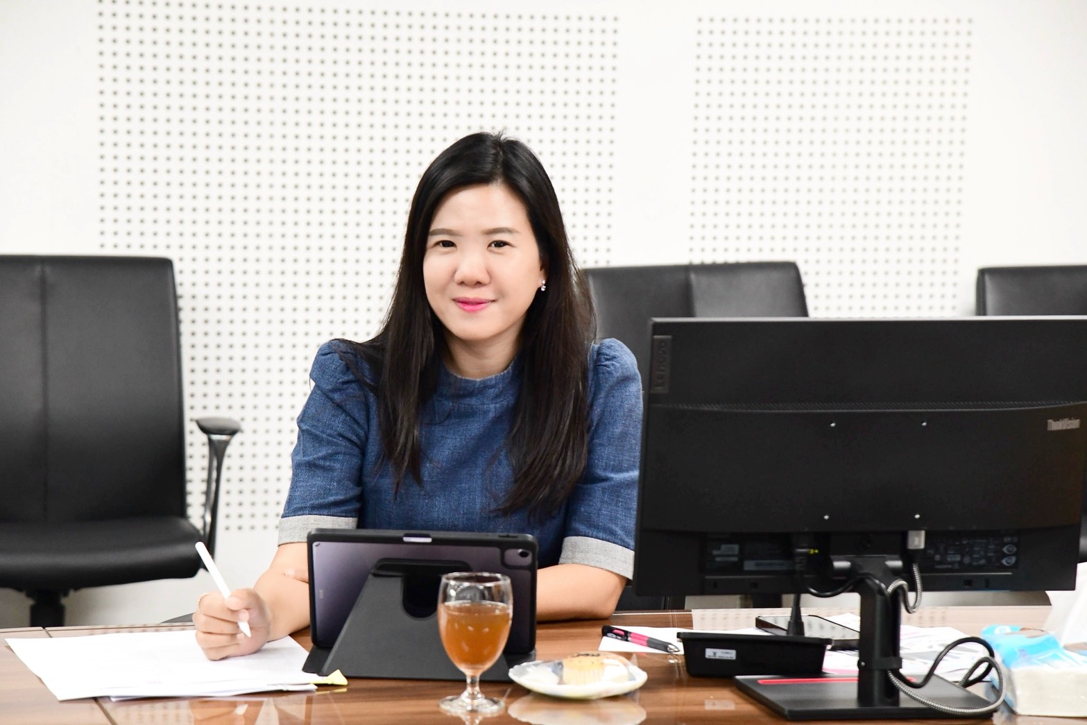 ผส. ประชุมขับเคลื่อนติดตามงานและแลกเปลี่ยนเรียนรู้ ในสภากาแฟ (เย็น)