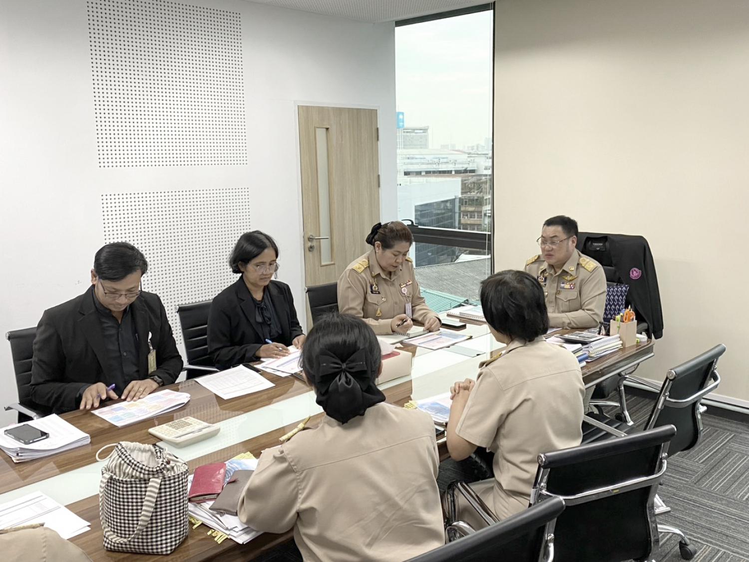 ผส. ประชุมหารือแนวทางการขับเคลื่อนงานกองยุทธศาสตร์และแผนงาน