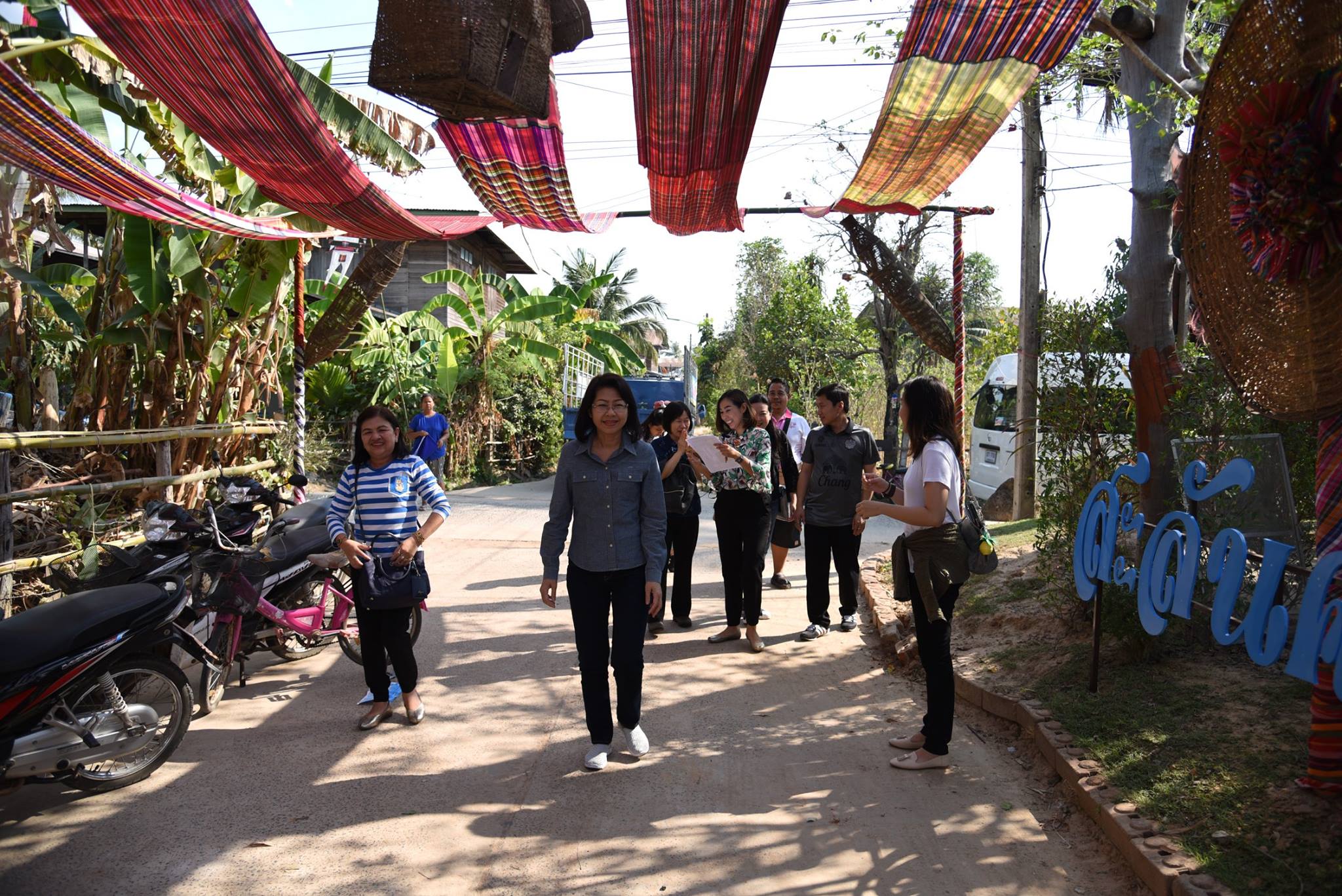 ตรวจเยี่ยมสถานที่จัดงาน ณ ที่ทำการกองทุนหมู่บ้านพญาราม