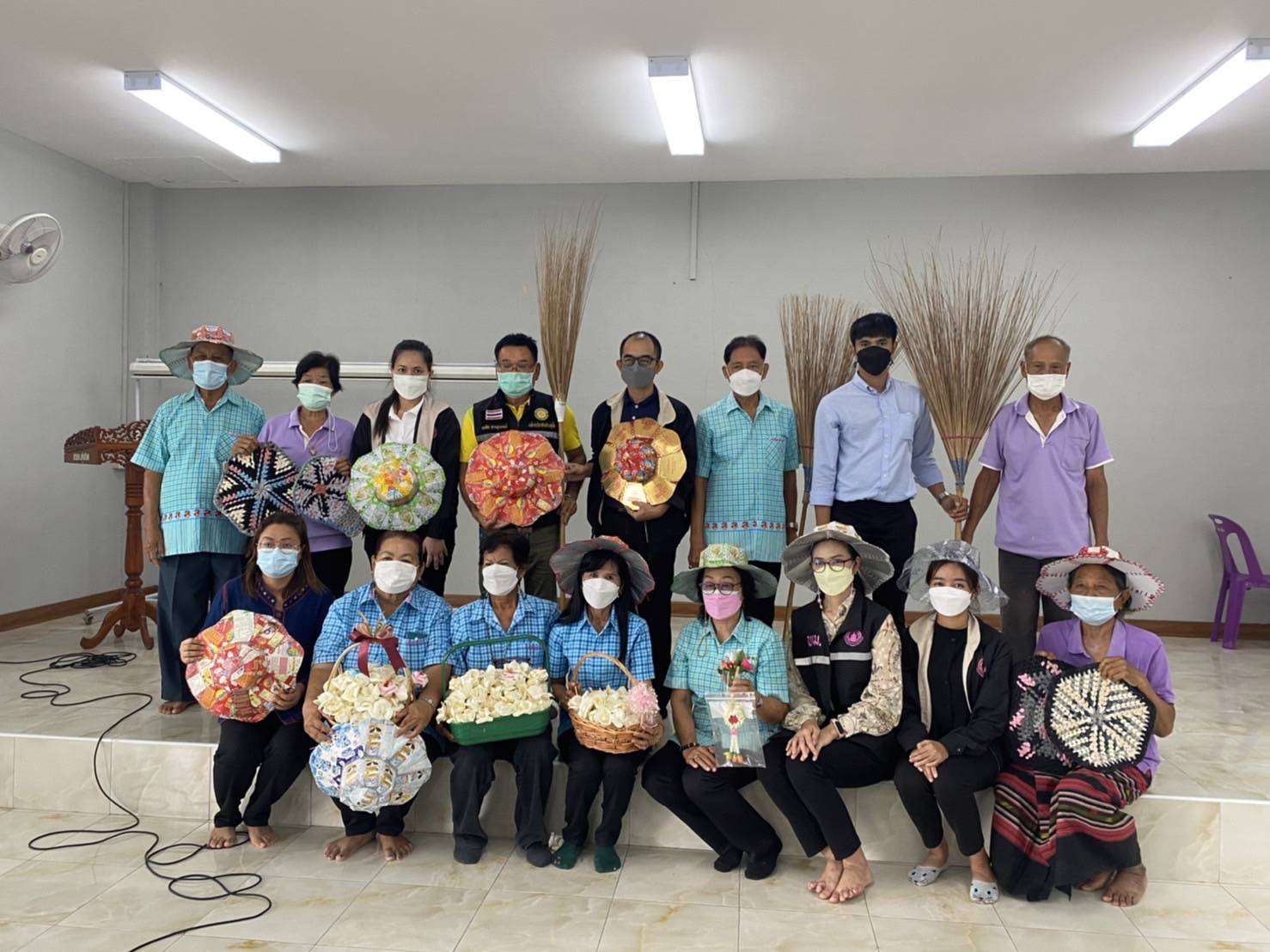 พม. โดยกรม ผส. จัดโครงการนิเทศงานติดตามและประเมินผลของโครงการที่ขอใช้เงินกองทุนผู้สูงอายุ ประจำปีงบประมาณ พ.ศ. 2564 ณ จังหวัดอุทัยธานี ระหว่างวันที่ 17-18 พฤษภาคม 2565